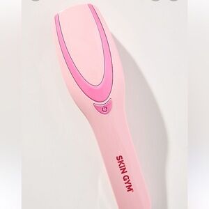 Skin Gym Pink LED Stimulating Hair Brush NEW